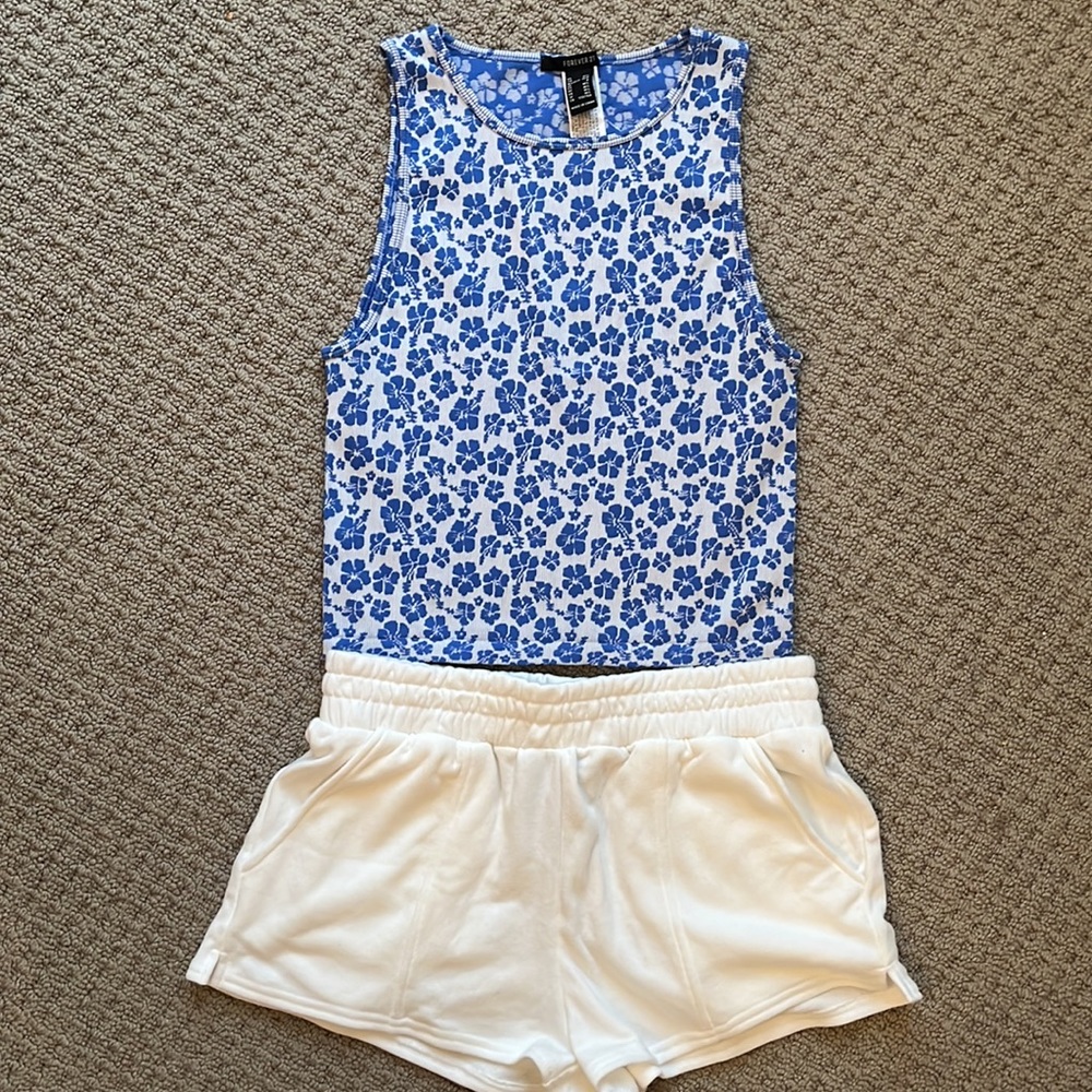 NWT Blue and White Outfit, Size Medium